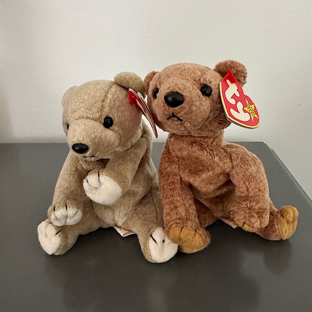 Set of 2 Vintage Pecan and Almond Brown Bears TY Beanie Babies 1999 Retired NWT